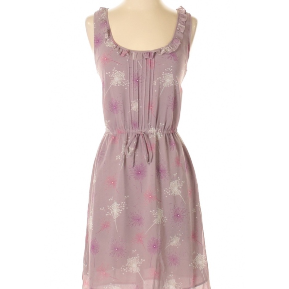 hinge Dresses & Skirts - Hinge blush floral Dress